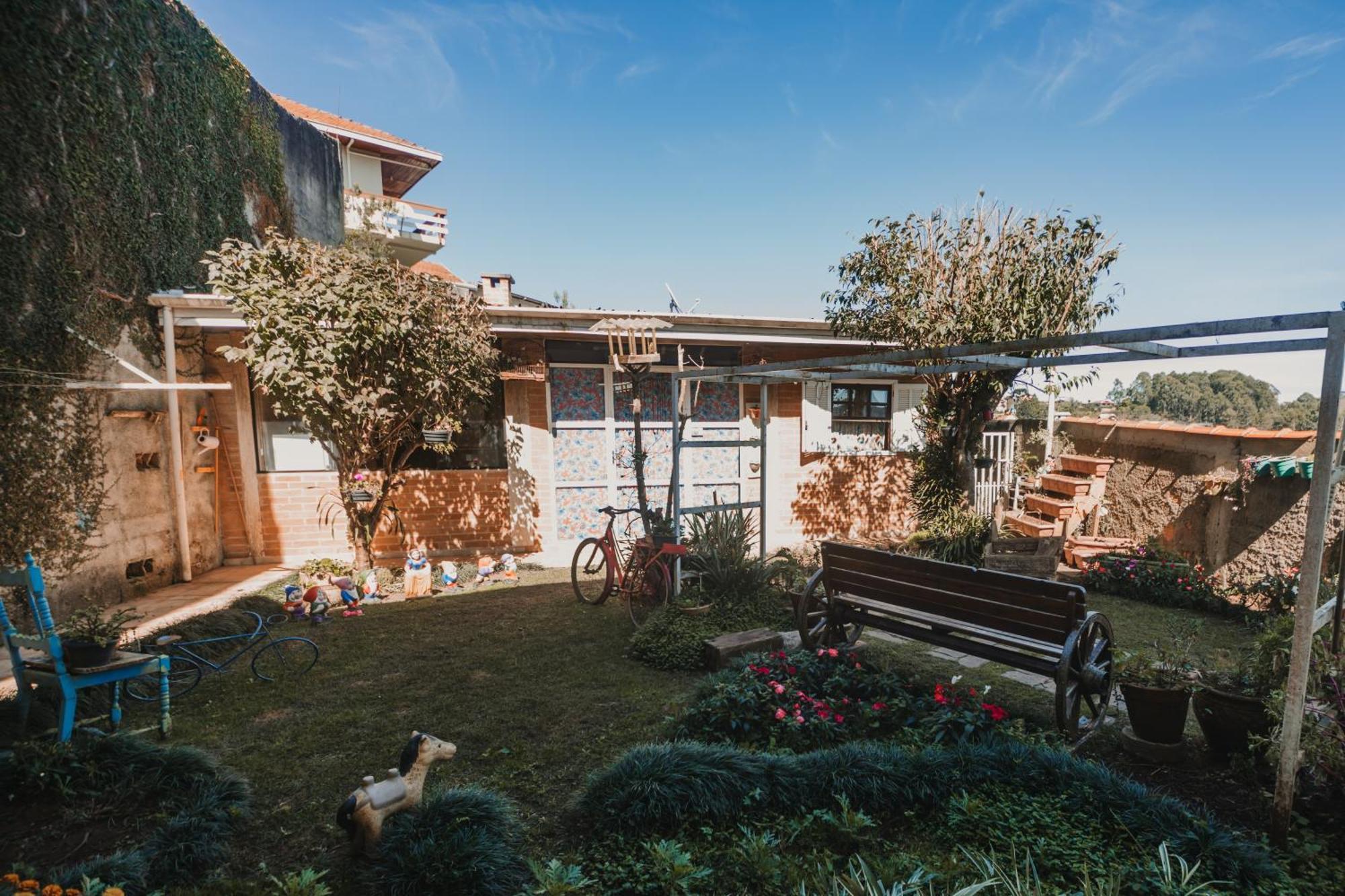 Portal Flores Suites Campos do Jordão Exteriör bild